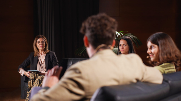 Vigela Lloret en la primera mesa del evento para emprendedores de Altea